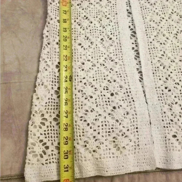 HAND CROCHET WOMEN TOP  - Picture 4 of 5